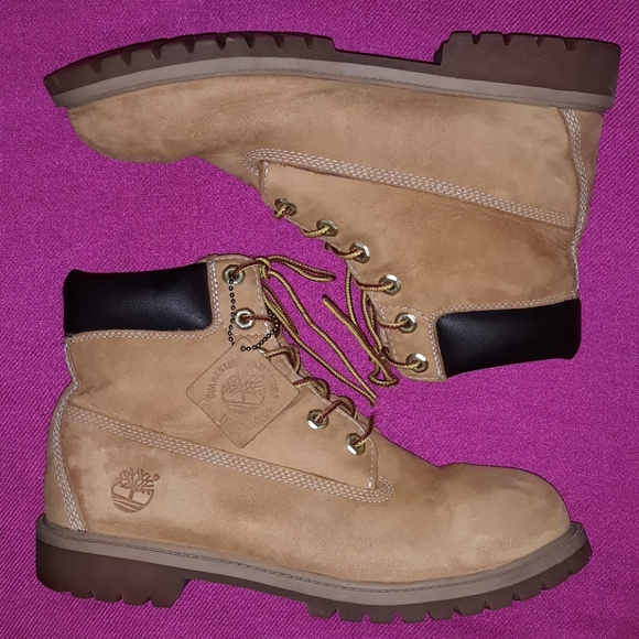 authentics 6 inch boot for juniors in rust